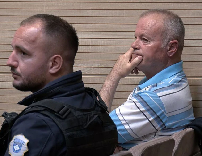ПРИШТИНА, 21. ОКТОБРА /СРНА/ - Одбрана Милорада Ђоковићa поручила је данас да ће уложити жалбу на првостепену пресуду којом је осуђен на 10 година затвора због наводног ратног злочина јер, како су адвокати навели, имају доста материјала да је оборе.