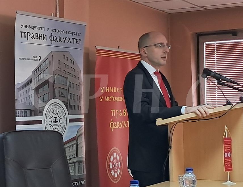 PALE, OCTOBER 24 /SRNA/ - The Faculty of Law at the University of Istočno Sarajevo is hosting its 15th scientific conference, held in observance of the Faculty Day, in Pale today.