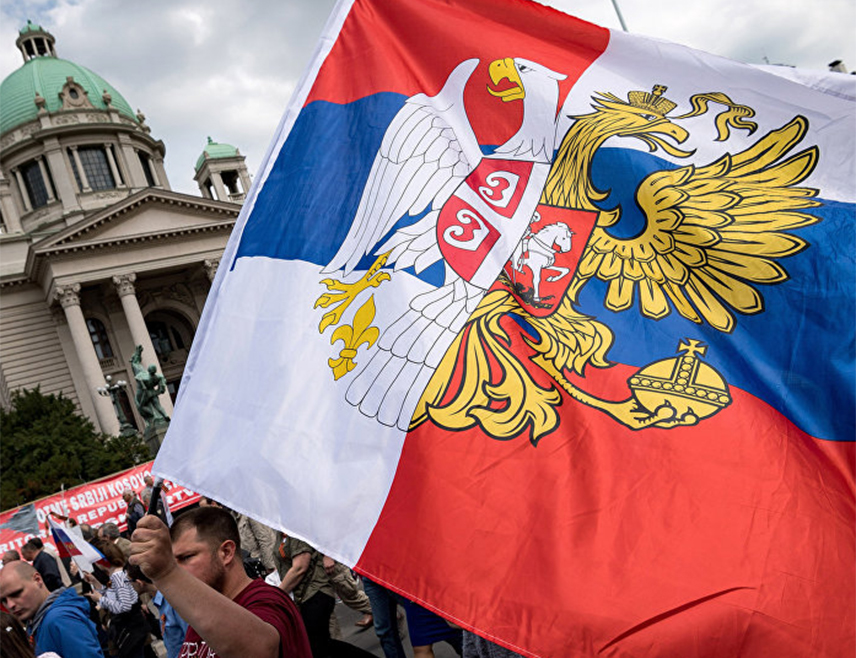 МОСКВА, 26. ОКТОБРА /СРНА - РИА Новости/ - Русија се нада да ће Србија наставити да тежи конструктивним односима са Москвом након побједе "Студентске листе" на парламентарним изборима у Србији, јер су конструктивни односи са Русијом у интересу Србије, саопштио је портпарол Кремља Дмитриј Песков.