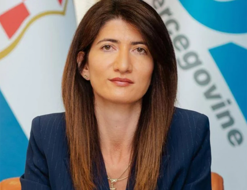 SARAJEVO, 29 OCTOBER /SRNA/ – Darijana Filipović, who was elected as the Croat BiH Presidency member n the general elections, said that a stable parliamentary majority, equality of the constituent peoples, respect for electoral will, and concrete development programmes are the key principles of the HDZ BiH in negotiations to form a government.